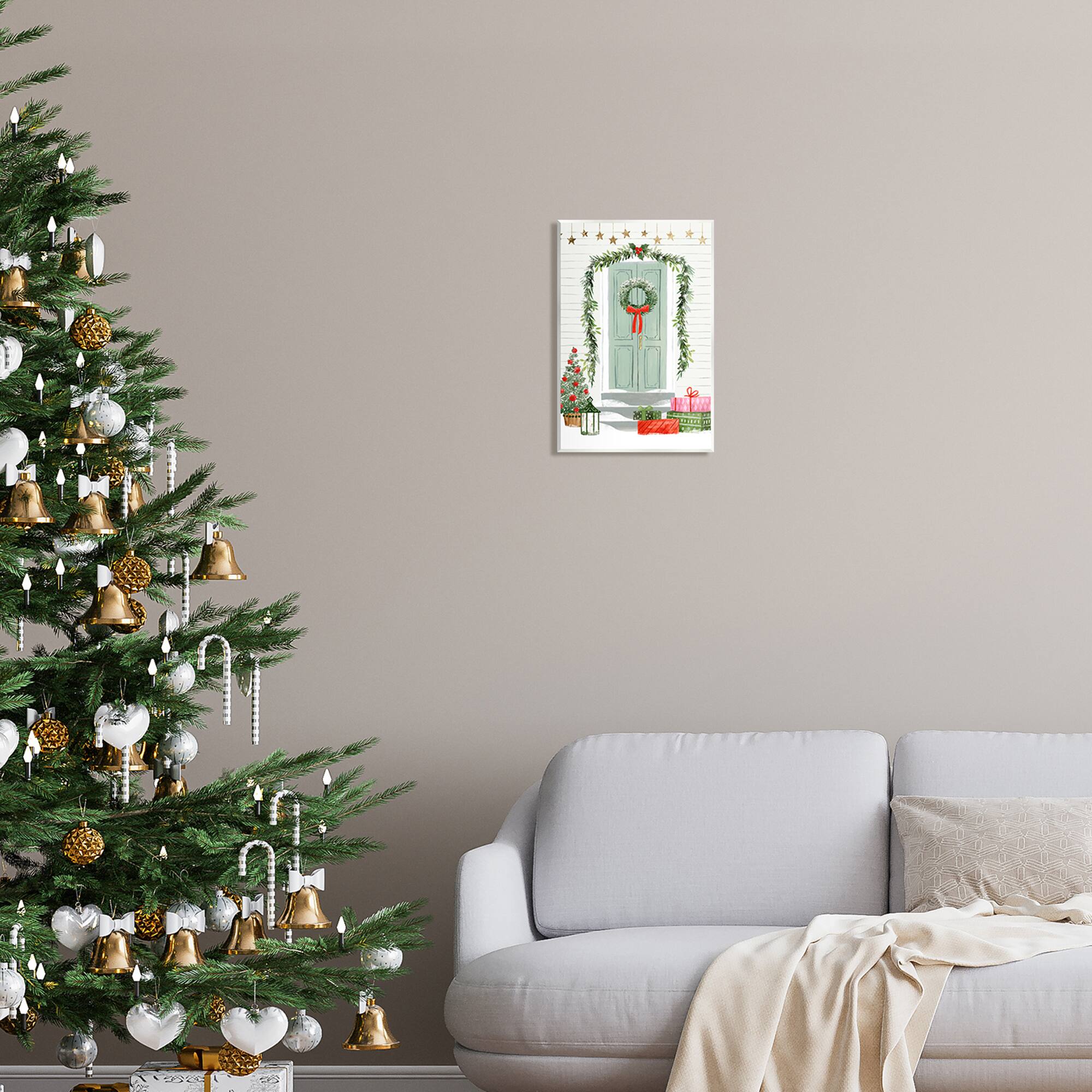 Stupell Industries Christmas Presents Wreath Doorstep Wall Plaque Art